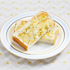 豚のリエットとチーズのトースト（病院食：主食）